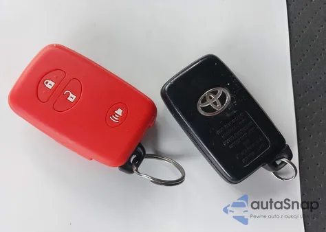 2013 Toyota Prius Two z USA, uszkodzony, nr VIN JTDKN3DU2D0345688